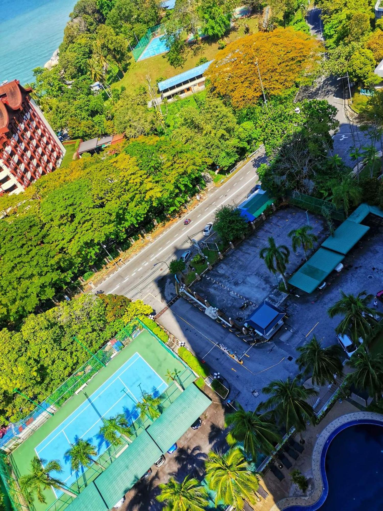 Airbnb At Sri Sayang Batu Ferringhi Beach Luaran gambar