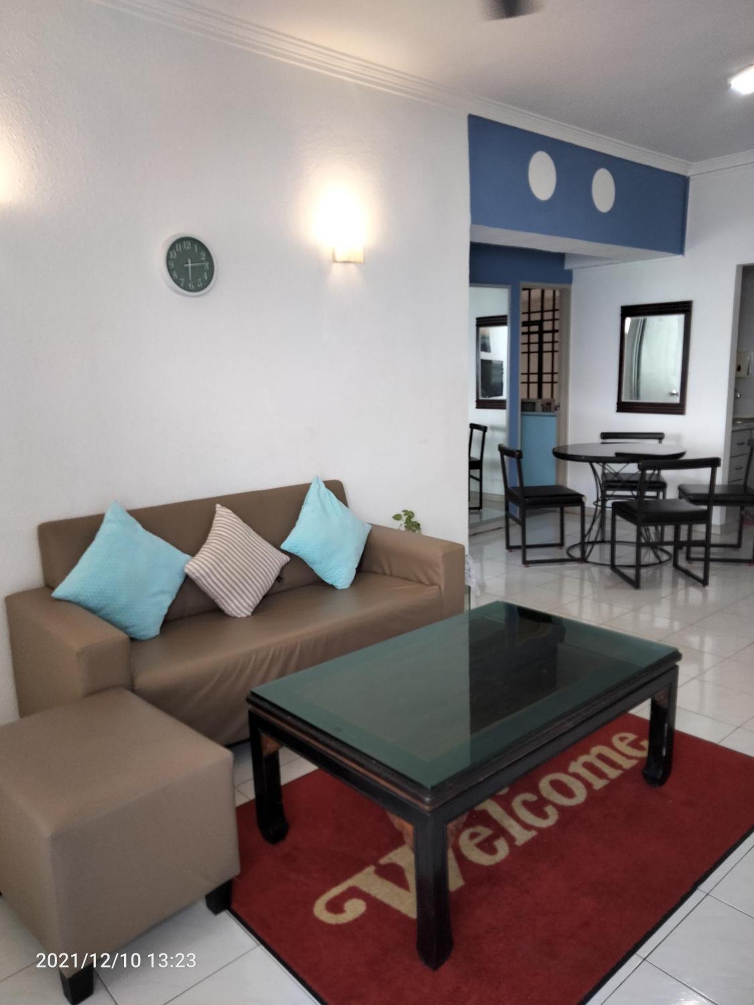 Airbnb At Sri Sayang Batu Ferringhi Beach Bilik gambar
